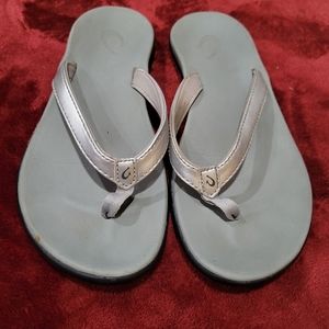 Olukai  sandals